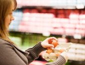 "أزمة بيض" فى بريطانيا.. والمتاجر تضع حدا أقصى للكميات المتاحة للشراء