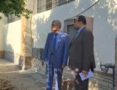 رئيس جامعة الزقازيق يتفقد عددا من القطاعات لمتابعة سير العمل بها