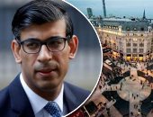 التضخم يضع رئيس وزراء بريطانيا فى موقف حرج.. يصل إلى 11.1% والمتاجر تضع حدا أقصى لشراء البيض بعد زيادة سعره 35%.. ومسئول: بريكست رفع الأسعار 6%.. وحزب العمال يلقى باللوم على الأداء الاقتصادى لـ"المحافظين"