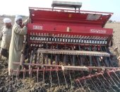 تسوية مجانية بالليزر لحقول القمح الإرشادية فى بورسعيد