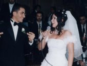 خلال 20 عام زواج.. 10 صور تبرز قصة حب أحمد حلمي ومنى زكى فى يوم ميلادهما