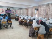 "القومى للمرأة" ينظم 27 جلسة لتوعية 1350 مواطنا فى قرى حياة كريمة بأسوان