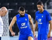 بنزيما وفاران يعودان لتدريبات فرنسا قبل مواجهة أستراليا فى كأس العالم 