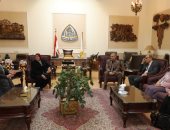 رئيس جامعة الزقازيق يستقبل مراجعى كليات التمريض بالهيئة القومية لضمان الجودة 