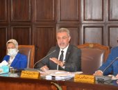 جامعة الإسكندرية تناقش استعدادات امتحانات الفصل الدراسي الأول