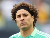 كأس العالم 2022.. حارس المكسيك: لا أفكر فى مواجهة الأرجنتين 