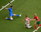 بونو يتألق وينقذ المغرب أمام كرواتيا بعد مرور 60 دقيقة بكأس العالم 2022 