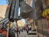 رفع إشغالات المحال والباعة الجائلين فى حملة مكبرة بالعمرانية.. صور