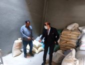 تحرير 52 محضرا ومخالفة تموينية فى حملات مكثفة على الأسواق بالأقصر