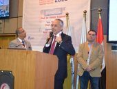 نائب رئيس جامعة الإسكندرية يفتتح أعمال المؤتمر الدولى لقسم أمراض الباطنة