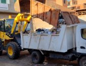 تسوية وتمهيد الشوارع وتنفيذ حملة نظافة موسعة فى بيلا بكفر الشيخ