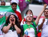 كأس العالم 2022.. الجنس الناعم يزين مدرجات ايران في مواجهة ويلز  "صور"