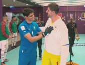 بلجيكا ضد المغرب.. تحية متبادلة بين ياسين بونو وكورتوا قبل مواجهة المونديال