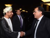 رئيس الوزراء يشهد احتفالية العيد الوطنى الثانى والخمسين لسلطنة عُمان ومرور خمسين عاماً على بدء العلاقات المصرية العُمانية.. ويدعو الحكوميين وغير الحكوميين إلى اعتبار هذا الاحتفال نقطة انطلاق لمسار جديد