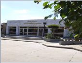 محافظ دمياط تتلقى تقريرًا حول جهود مستشفى اليوم الواحد بمدينة رأس البر