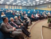 نائب رئيس جامعة الإسكندرية يشهد فعاليات ندوة "تعزيز ثقافة الاختراع".. صور