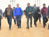 محافظ الغربية يتفقد أعمال الرصف والتطوير بالمحلة الكبرى وسمنود.. صور