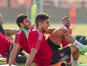 كواليس مران الأهلي.. ابتسامة أكرم وشريف وكهربا وجاهزية متولى وعمار