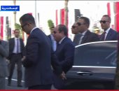 الرئيس السيسى يصل مقر افتتاح محور التعمير بالإسكندرية