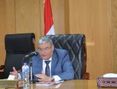 محافظ المنيا يستعرض باجتماع العليا لزراعة القمح الاستعداد للموسم الجديد