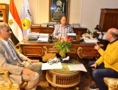 محافظ أسيوط يتابع جهود تنفيذ مبادرة 100 مليون شجرة ويوجه بتشكيل لجان متابعة