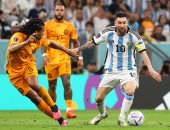 فيفا يفتح تحقيقا فى أحداث مباراة الأرجنتين وهولندا بكأس العالم