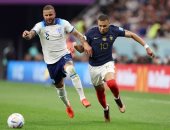 75 دقيقة وتعادل 1-1 بين إنجلترا ضد فرنسا بربع نهائى كأس العالم.. فيديو