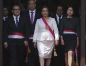 المحامية دينا بولوارت تصبح أول امرأة تتولى رئاسة بيرو
