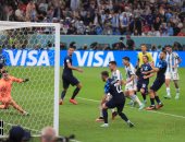 الأرجنتين ضد كرواتيا.. ميسي يصنع وألفاريز يسجل الهدف الثالث بالدقيقة 69 (فيديو وصور)