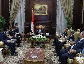 رئيس مجلس الشيوخ يلتقى سفير الصين بالقاهرة.. صور 