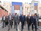 رئيس هيئة الدواء المصرية يستقبل رئيس لجنة الصحة بمجلس الشيوخ