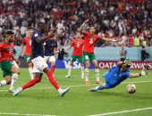فرنسا تتأهل لنهائي كأس العالم بعد أداء مشرف من المغرب