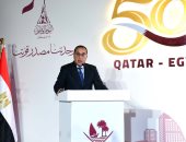 رئيس الوزراء يشكر الجالية المصرية فى قطر لدورها كجسر حضارى وإنساني بين البلدين