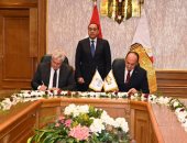 توقع اتفاقيتى تعاون بين الرقابة الادارية والتعليم العالى والشباب والرياضة 