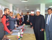 رئيس المعاهد الأزهرية يزور الإسكندرية ويتفقد مسابقة القرآن الكريم