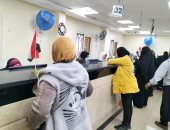 وكيل تموين الإسكندرية يتابع شكاوى المواطنين بمراكز الخدمات التموينية