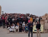 أكثر من ألف سائح مصري وأجنبي يشهدون ظاهرة شروق الشمس على معابد الكرنك