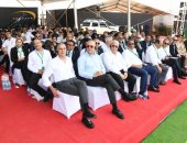 وزير الإسكان يهنئ رئيسة وشعب تنزانيا بالاحتفال ببدء ملء خزان سد جوليوس نيريرى