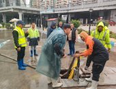 محافظة الإسكندرية يشدد على رفع كافة تجمعات مياه الأمطار من الشوارع