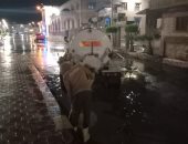 هطول الأمطار على مدن بكفر الشيخ ليلا.. وانتشار معدات رفع المياه