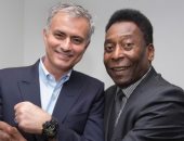 مورينيو ناعيا أسطورة البرازيل بيليه: ارقد بسلام.. أنا حزين جدا