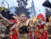 رقصات استعراضية واحتفالات فلكلورية.. إندونيسيا تستقبل 2023 على طريقتها الخاصة