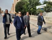 محافظ شمال سيناء يتفقد المشروعات الكبرى بالمحافظة