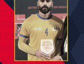 عماد حمدى يحصد جائزة أفضل لاعب فى مباراة الإسماعيلى والبنك الأهلى