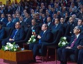 الرئيس السيسي: "الحكومة مطحونة جدا.. ولسه بدرى قوى على تطوير سوهاج"