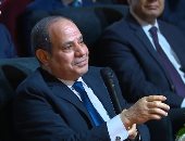 الرئيس السيسى لوائل الفشنى: "عاوزين نقدم الفن المصرى.. ونحتاج إحياء التراث"