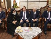 محافظ المنوفية ورئيس الجامعة يهنئان الأنبا بنيامين والأقباط بعيد الميلاد