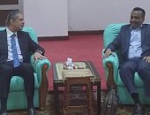 سفير مصر لدى السودان يلتقي نائب رئيس الحزب الاتحادي الديمقراطي الأصل