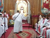 أقباط بورسعيد يؤدون قداس عيد الميلاد المجيد فى كنائس المحافظة.. صور