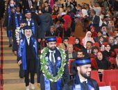 طب الإسكندرية تنظم حفل تخرج الدفعة الـ80 من الطلاب الوافدين